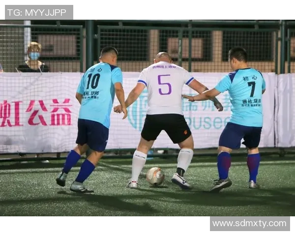 姜潮足球热潮来袭解锁明星与足球的完美结合与激情碰撞